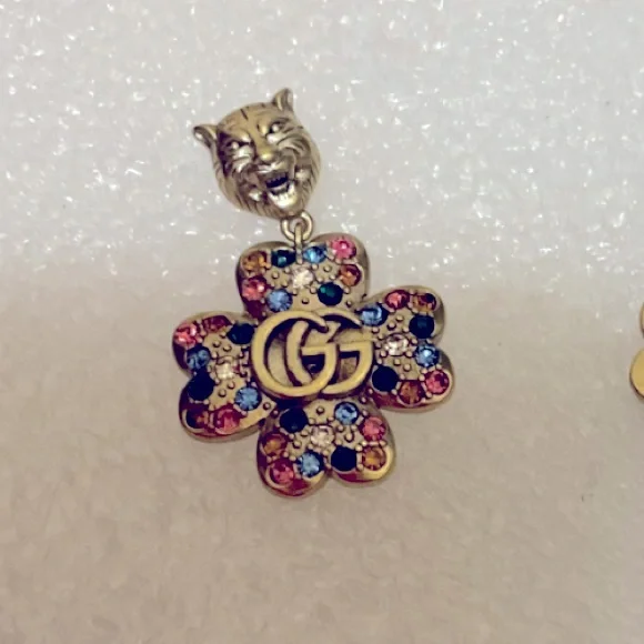 Gucci Feline Head Earrings Authentic - Picture 2 of 16